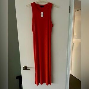 Banana Republic NWT column dress, cantaloupe color, size M